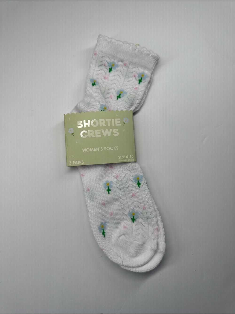 Women's White Floral Crew Socks